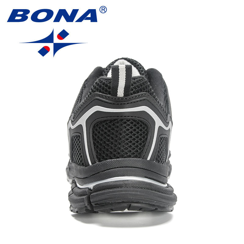 بونا 2023 المصممين الجدد أحذية - مراجعة Sports Equipment Brand وسعره